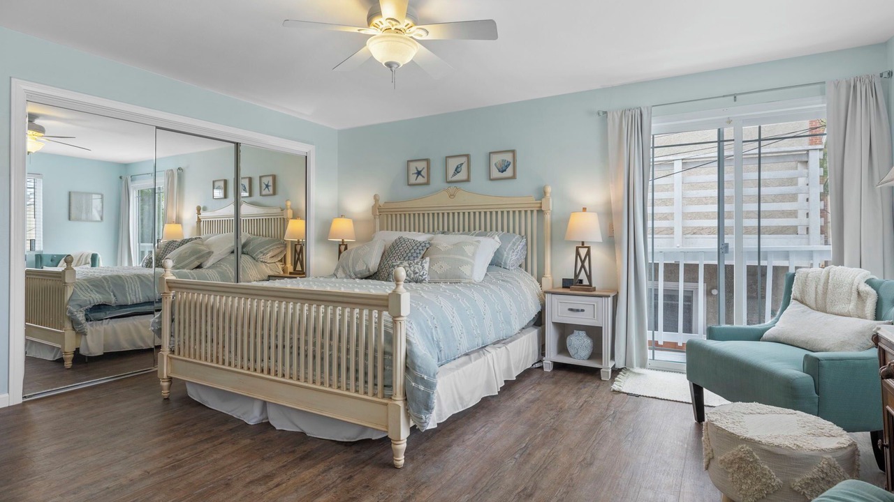 Photo of Bedroom in Hollywood
