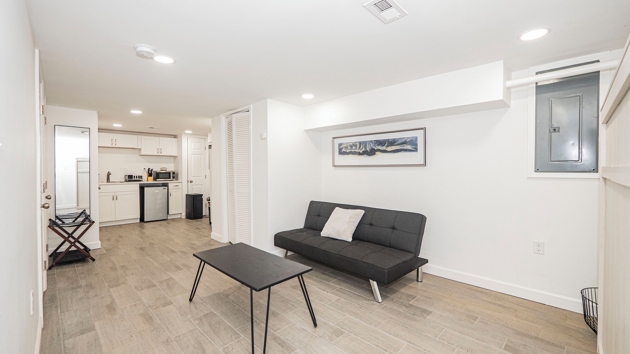 Photo of Livingroom in Anacostia