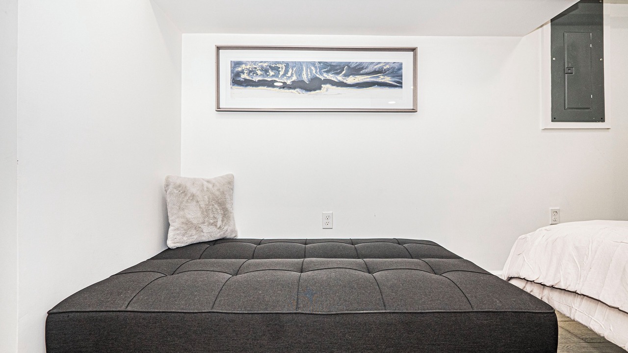 Photo of Bedroom in Anacostia