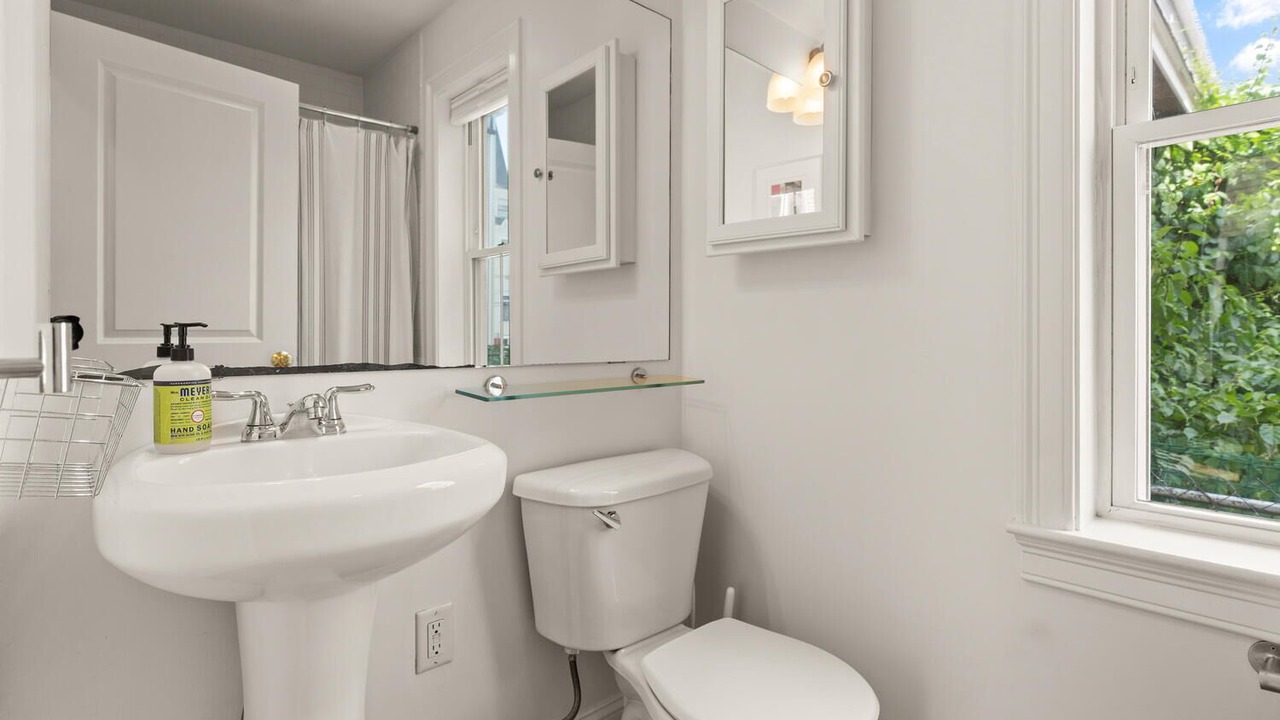 Photo of Bathroom in The Port
