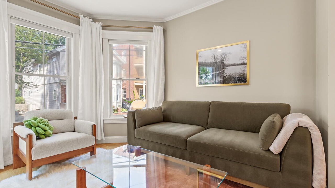 Photo of Livingroom in The Port