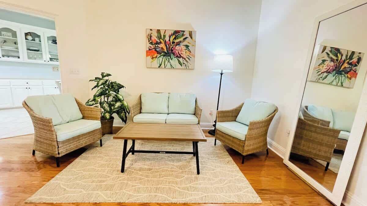 Photo of Livingroom in Hattiesburg