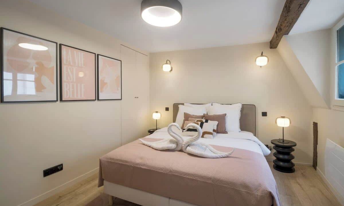 Photo of Bedroom in Les Iles