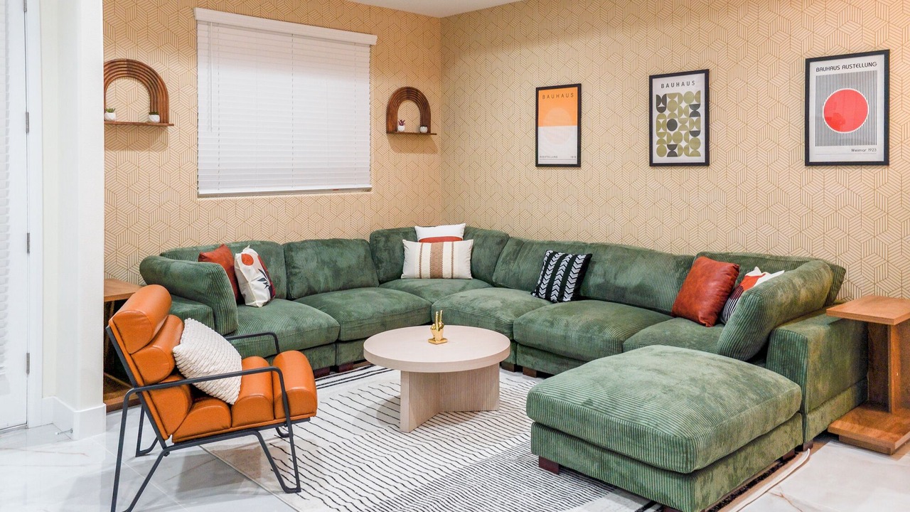 Photo of Livingroom in Riverview West