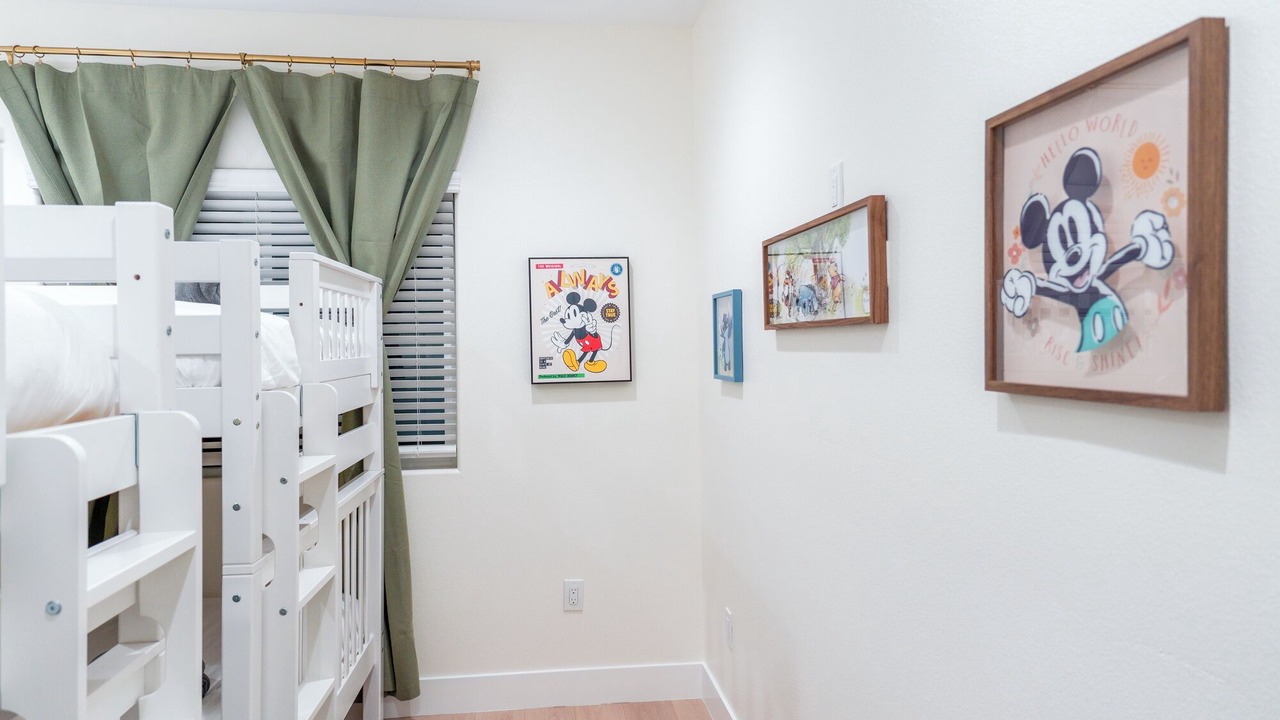 Photo of Bedroom in Riverview West
