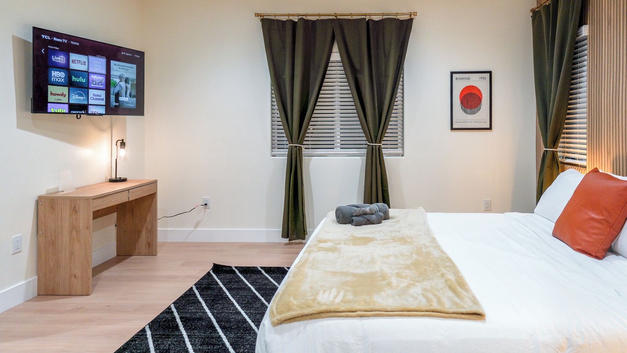 Photo of Bedroom in Riverview West