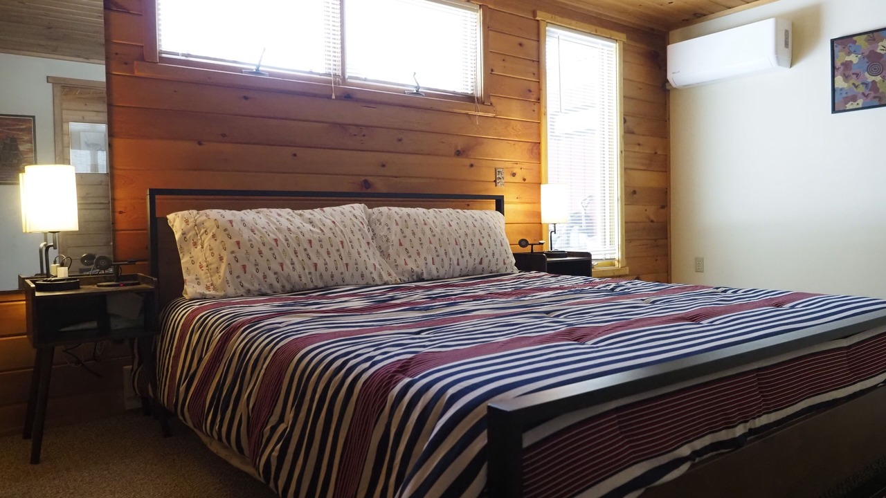 Photo of Bedroom in Cook