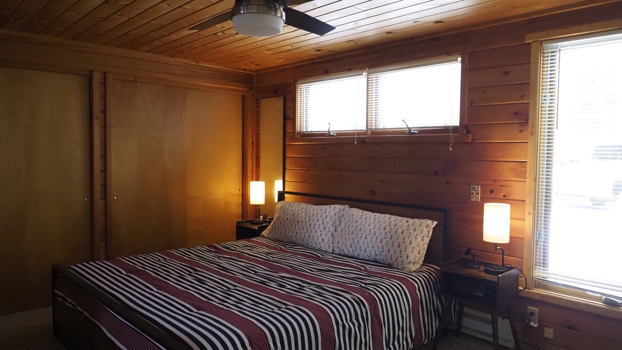 Photo of Bedroom in Cook