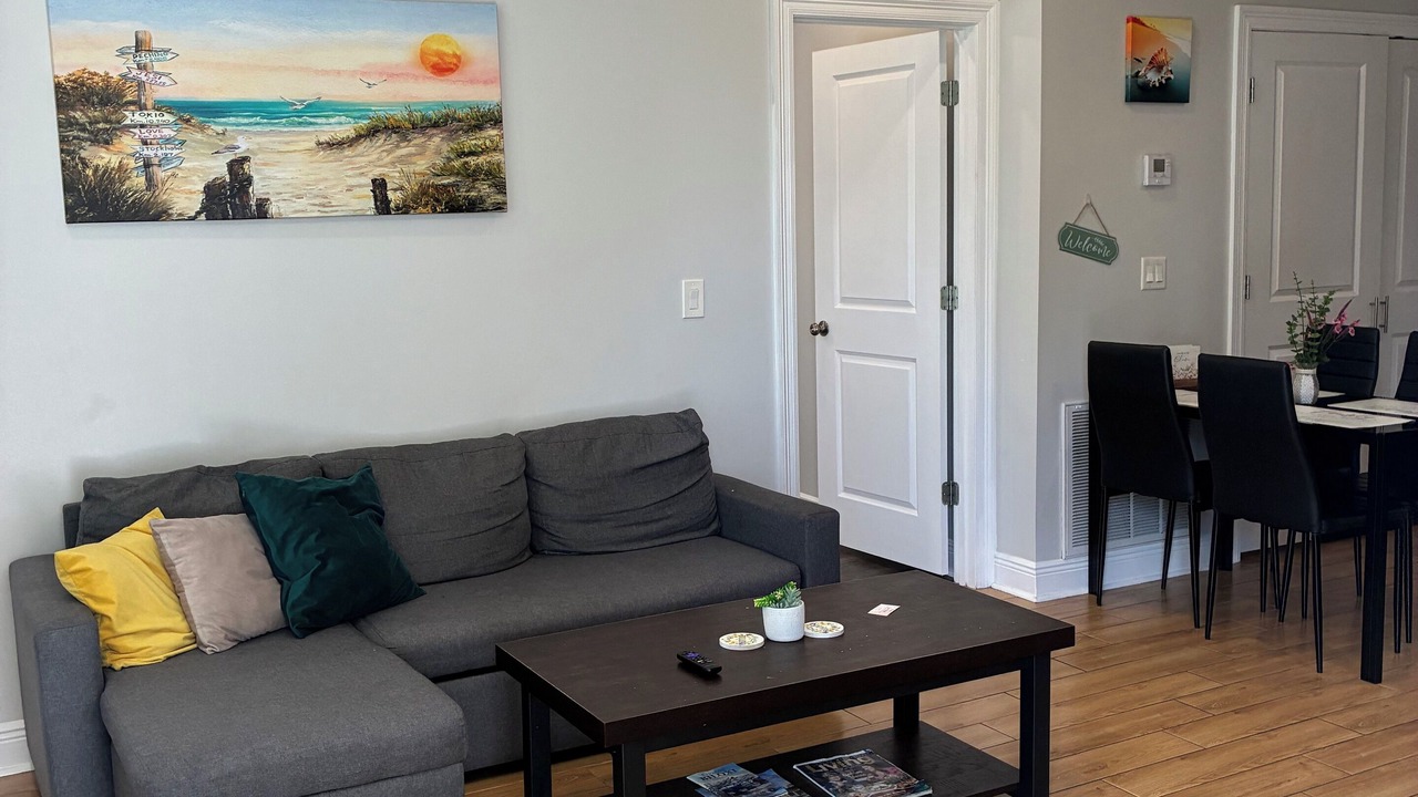 Photo of Livingroom in Biloxi