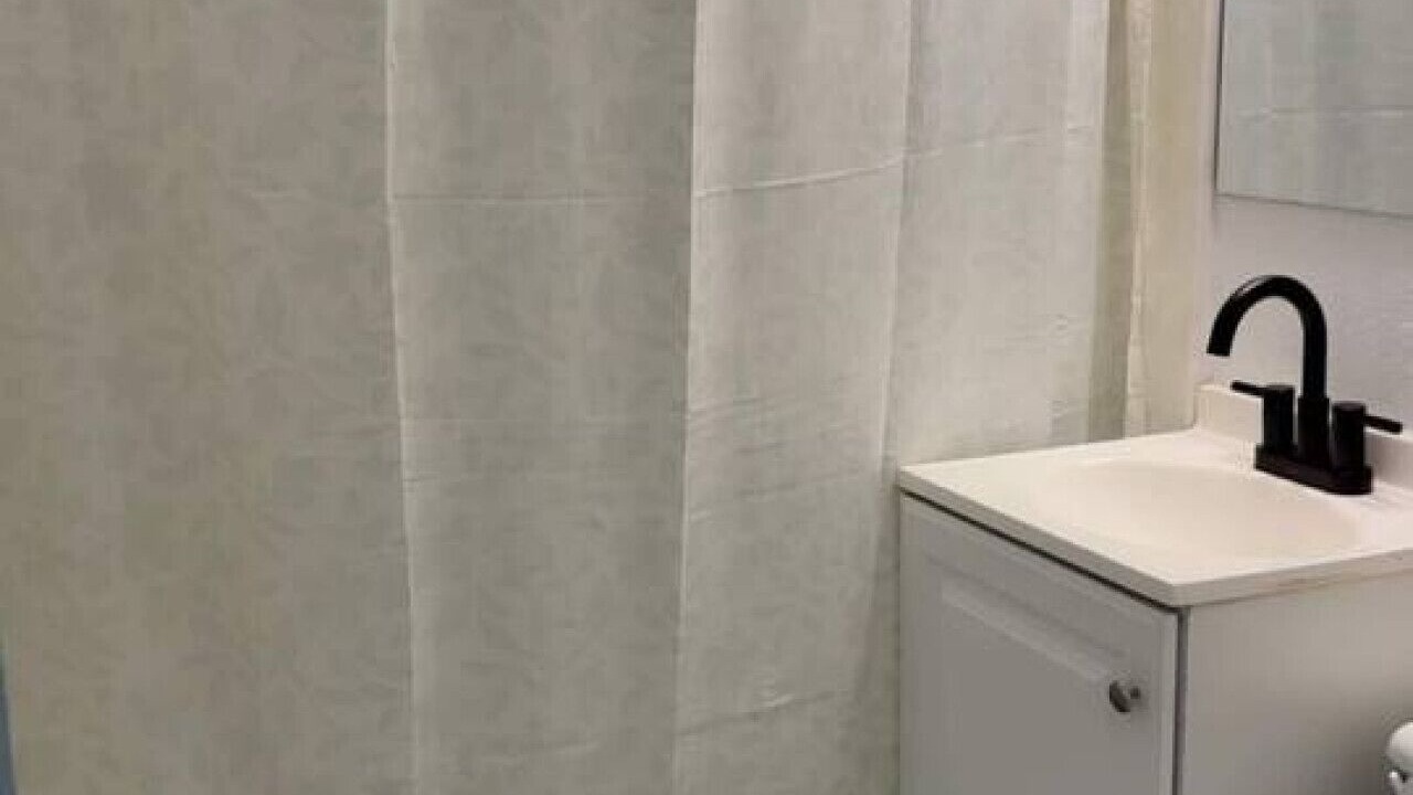 Photo of Bathroom in Estelle