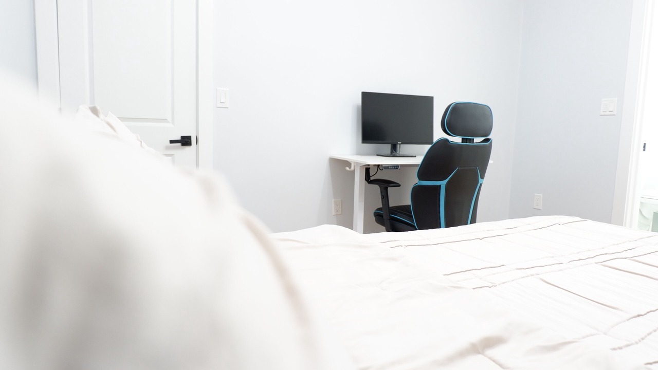Photo of Bedroom in Ashmont