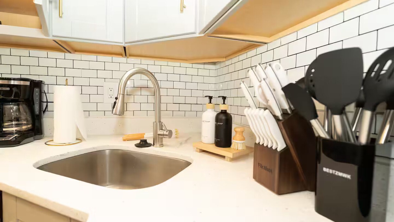 Photo of Kitchen in Truxton Circle