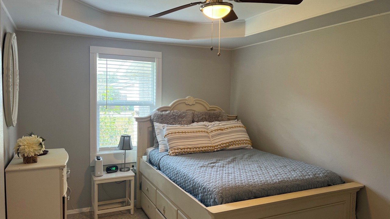 Photo of Bedroom in Gulfport