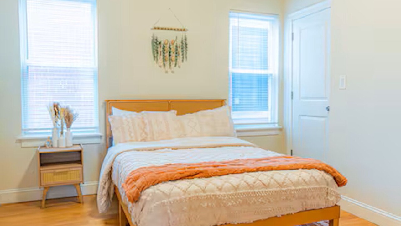 Photo of Bedroom in Wellington-Harrington