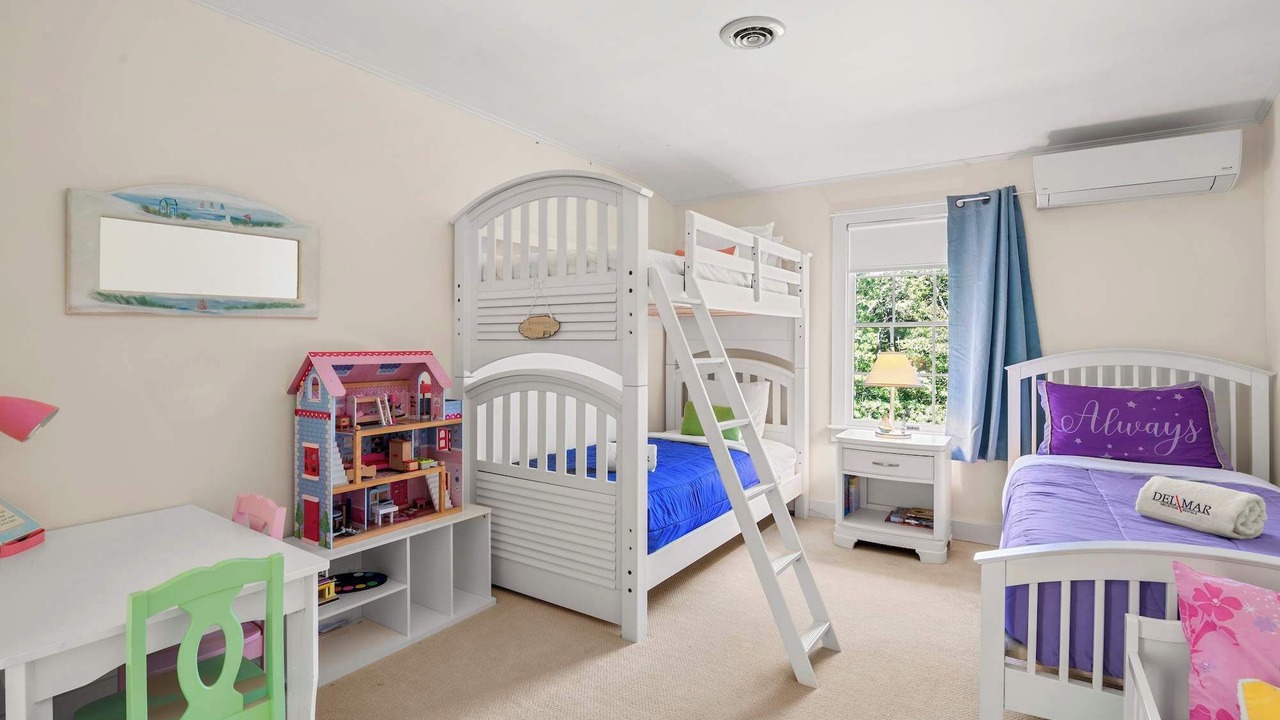 Photo of Bedroom in East Harwich