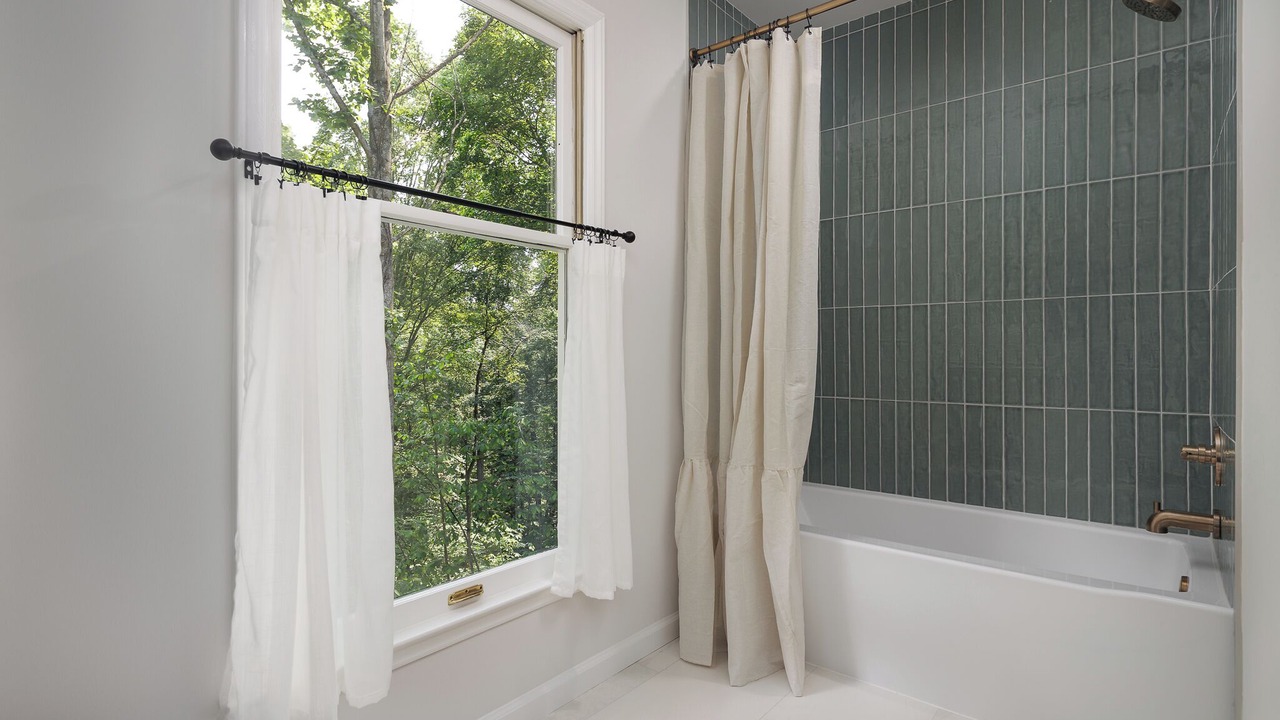 Photo of Bathroom in Blue Ridge
