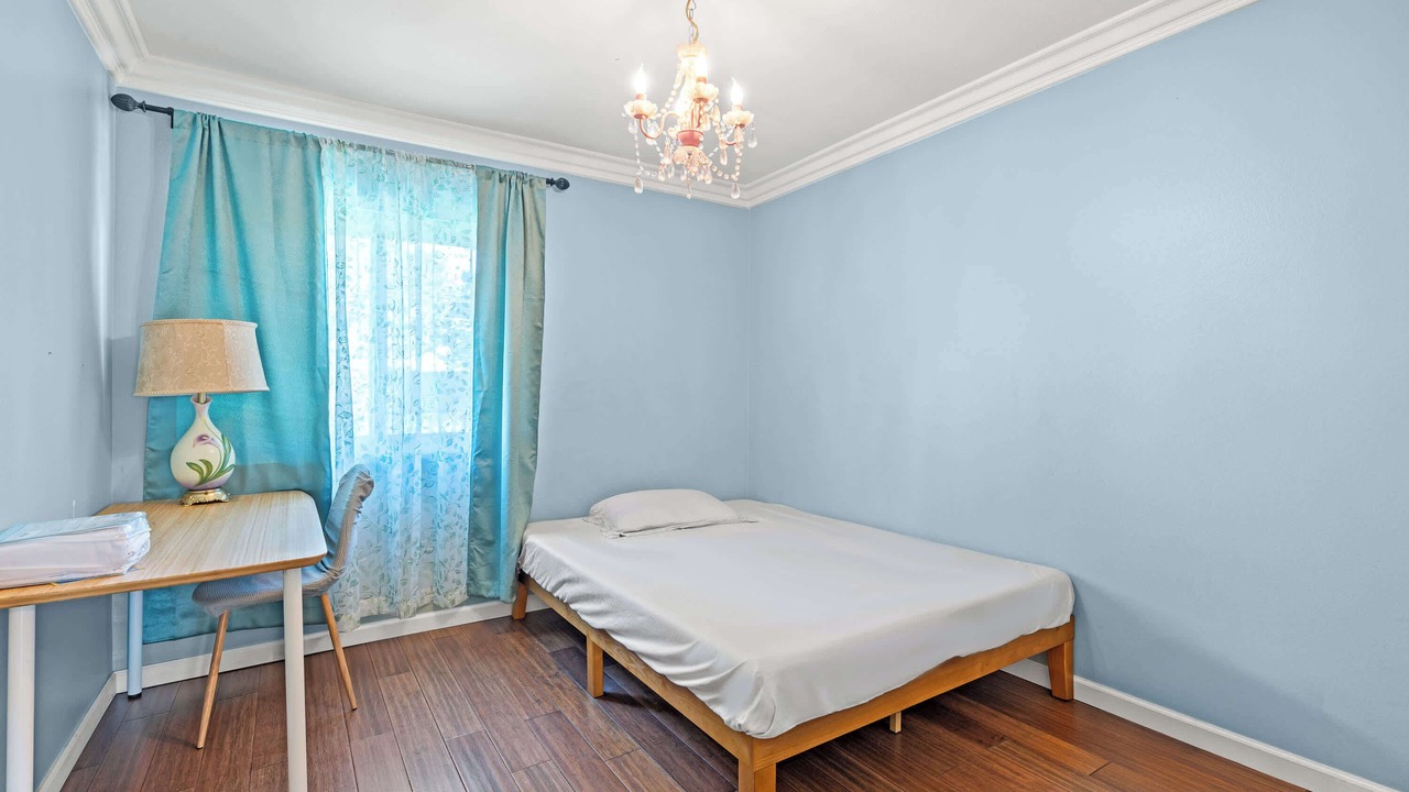 Photo of Bedroom in Cerritos