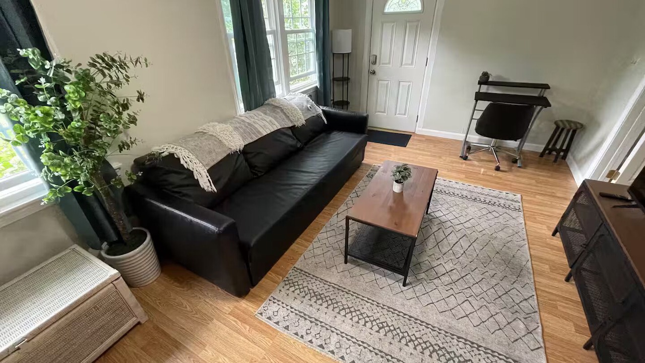 Photo of Livingroom in Framingham