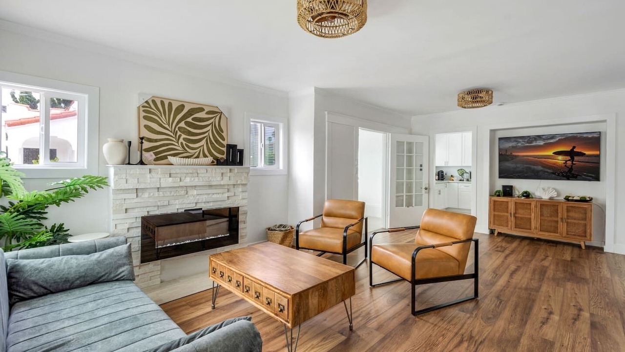 Photo of Livingroom in South Redondo