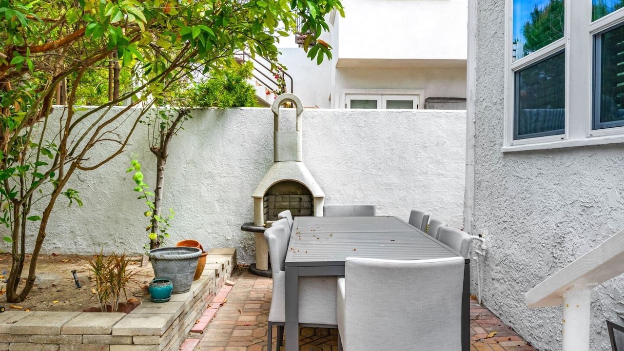 Photo of Outdoor in South Redondo