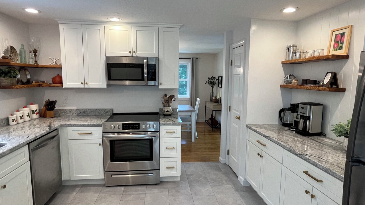 Photo of Kitchen in West Barnstable