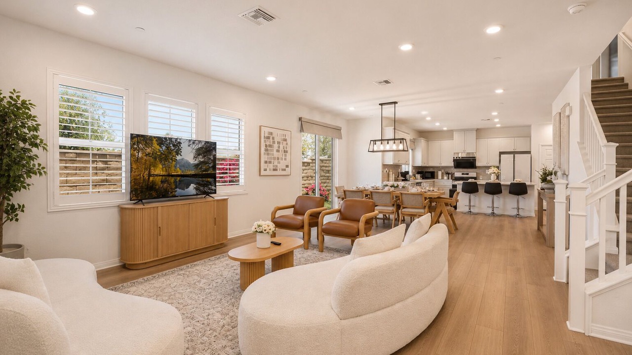 Photo of Livingroom in Ontario