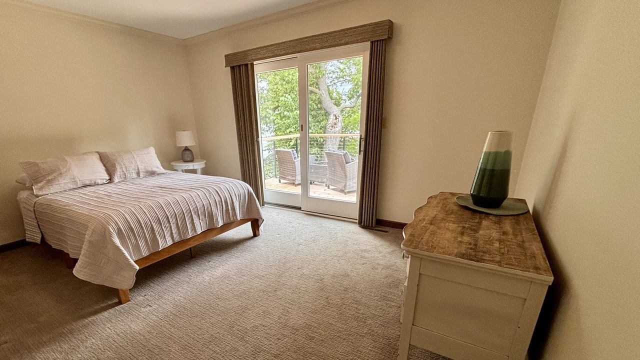 Photo of Bedroom in Alexandria