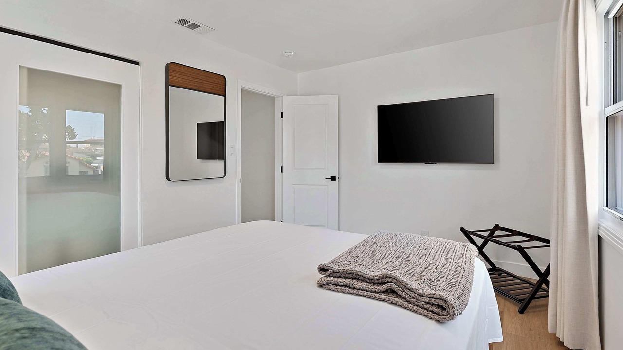 Photo of Bedroom in Los Angeles