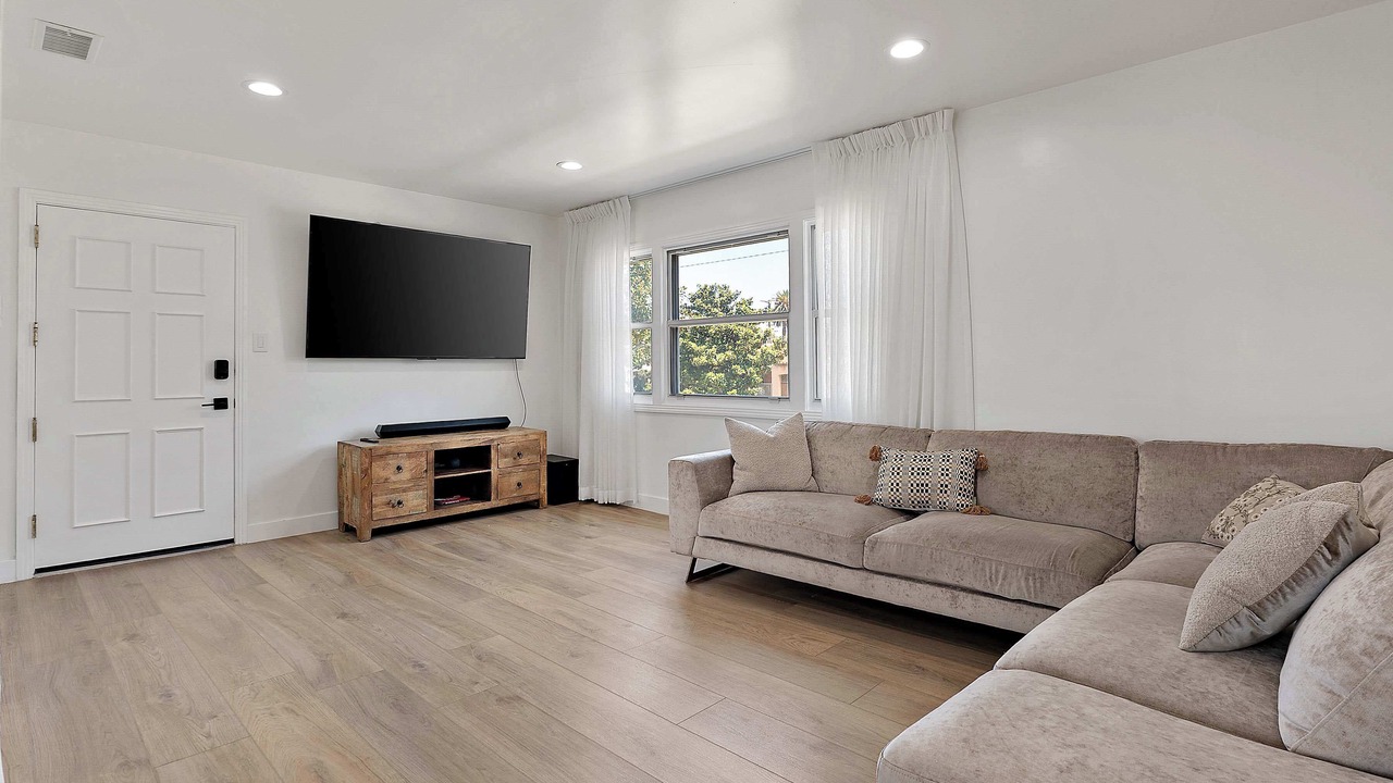 Photo of Livingroom in Los Angeles