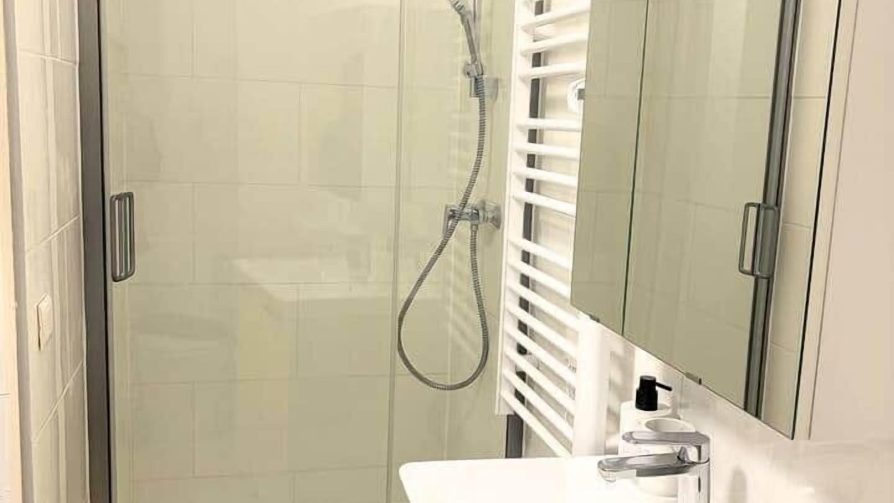 Photo of Bathroom in Noisy-le-Grand