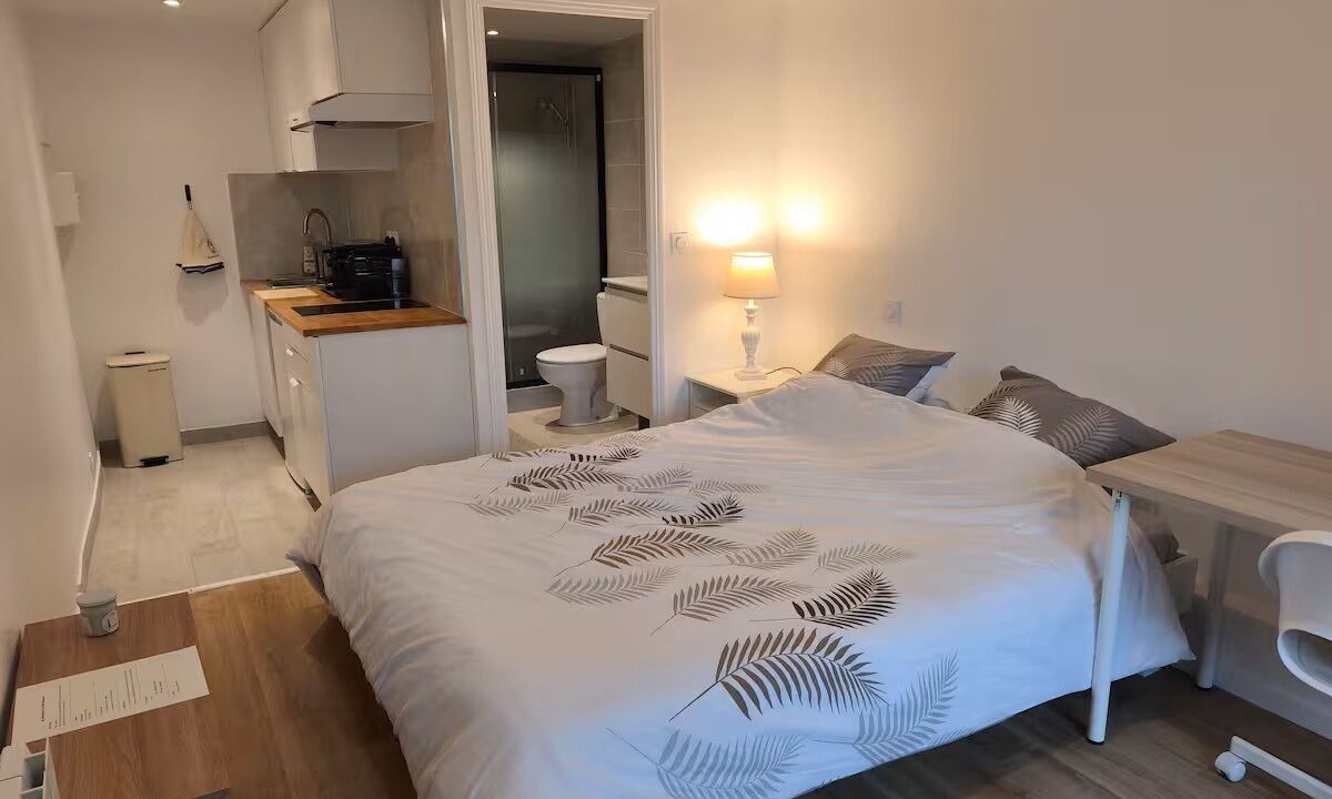 Photo of Bedroom in Chaville