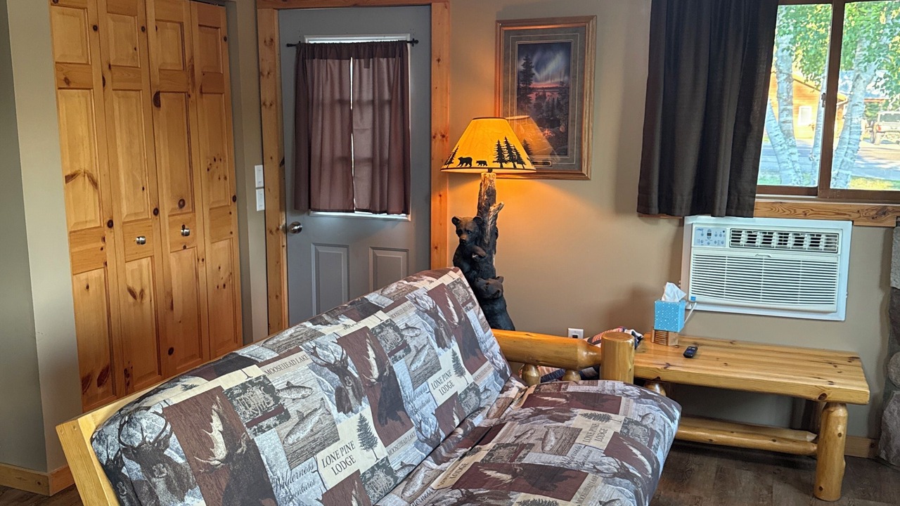 Photo of Livingroom in Side Lake