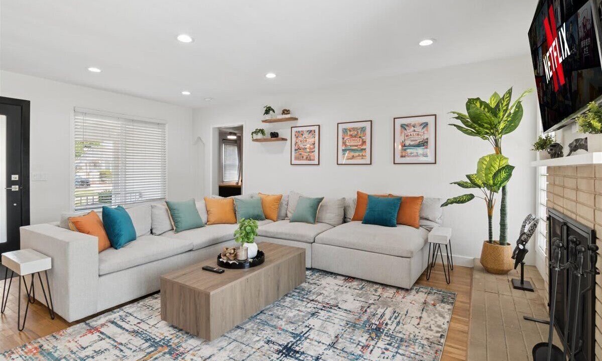 Photo of Bedroom in Valley Glen