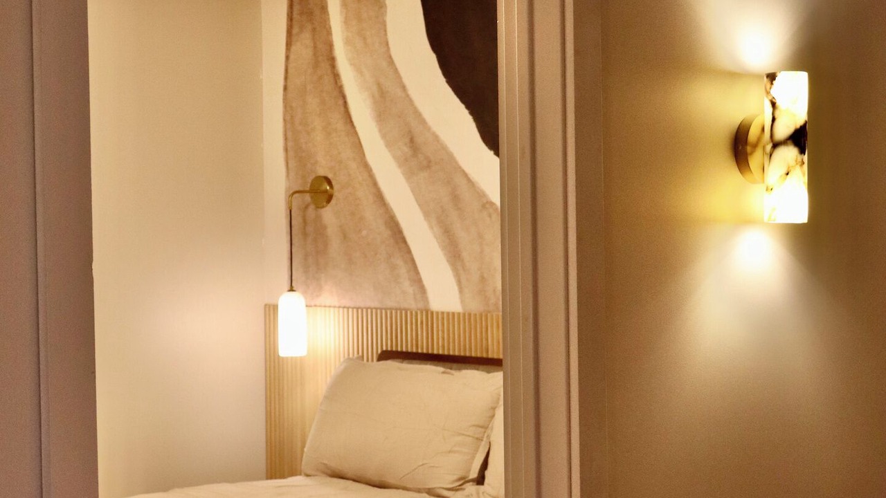 Photo of Bedroom in Canal Park