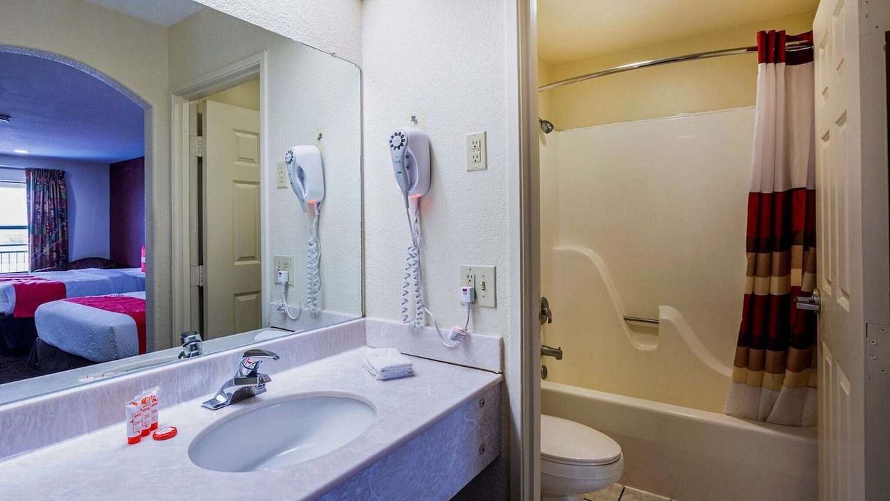 Photo of Bathroom in Port Allen