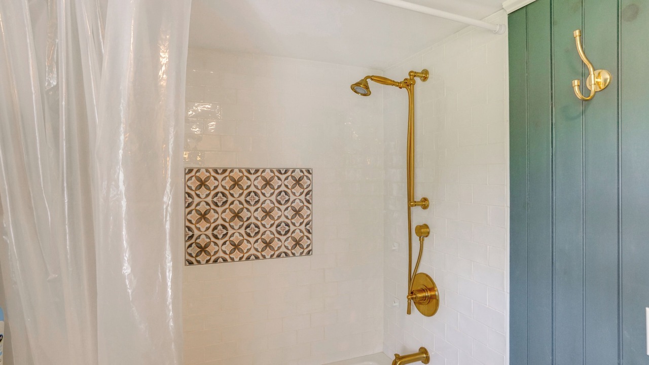 Photo of Bathroom in Middlefield
