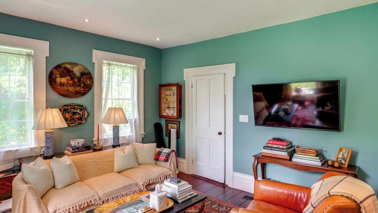 Photo of Bedroom in Middlefield