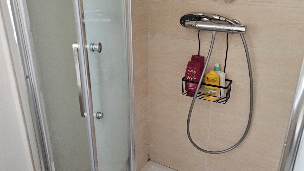 Photo of Bathroom in Palaiseau