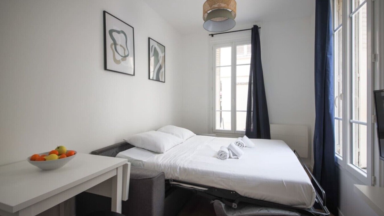 Photo of Bedroom in 15th Arrondissement