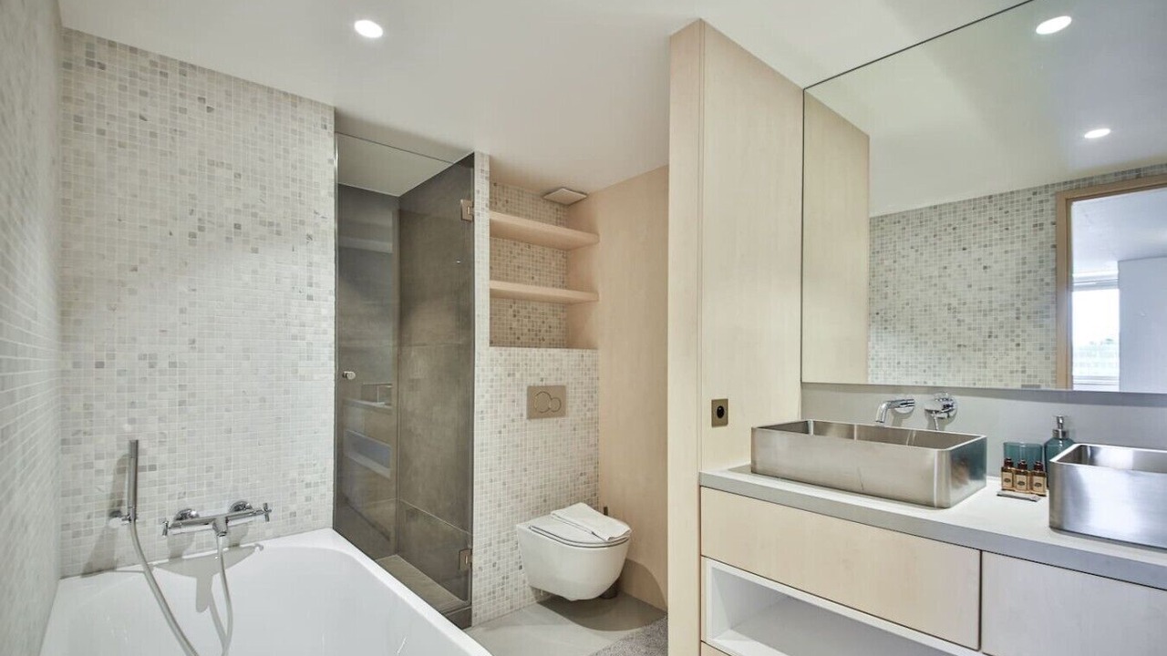 Photo of Bathroom in Grenelle