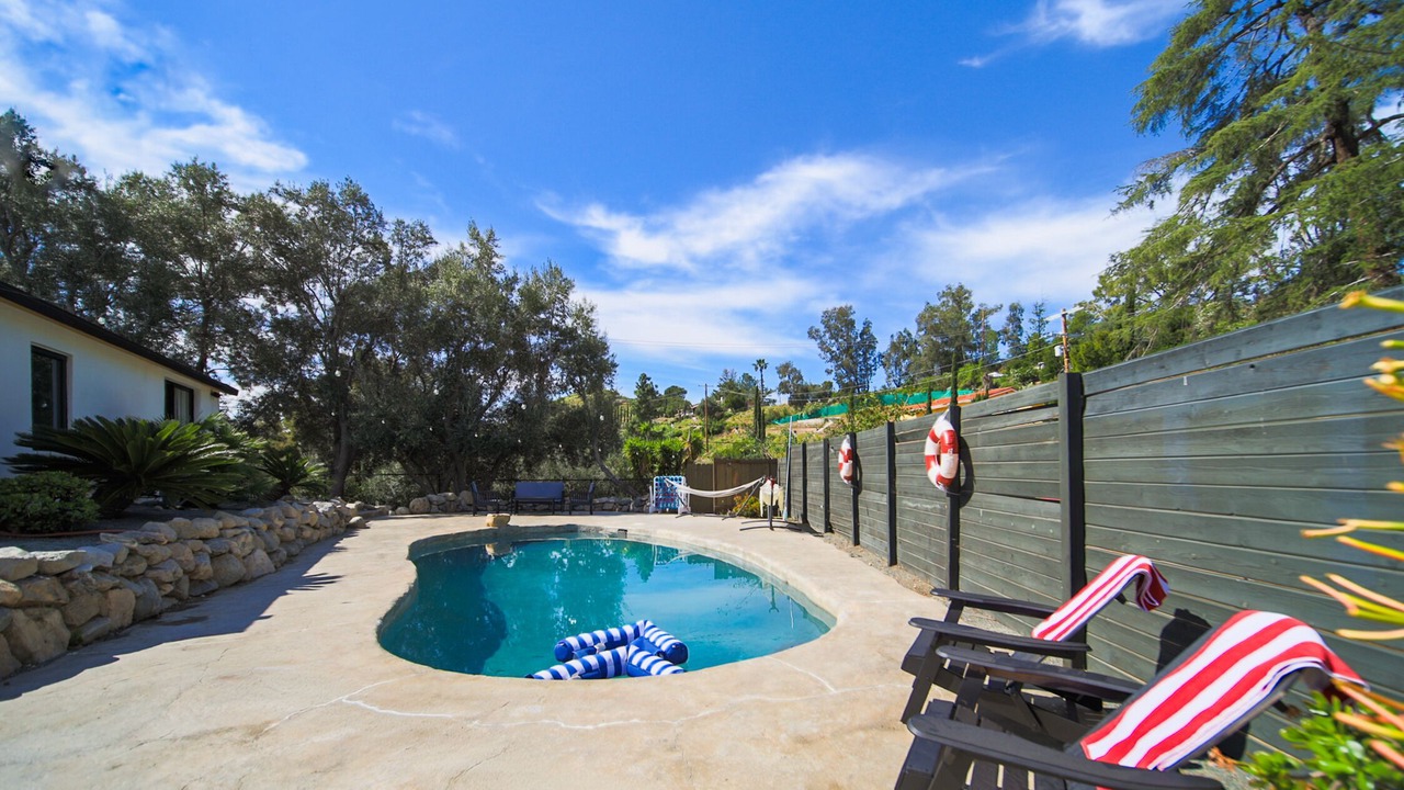 Photo of Outdoor in Sunland-Tujunga