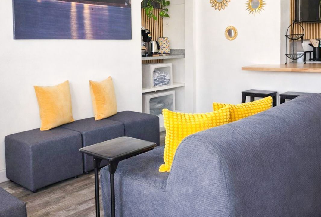 Photo of Livingroom in Eastside