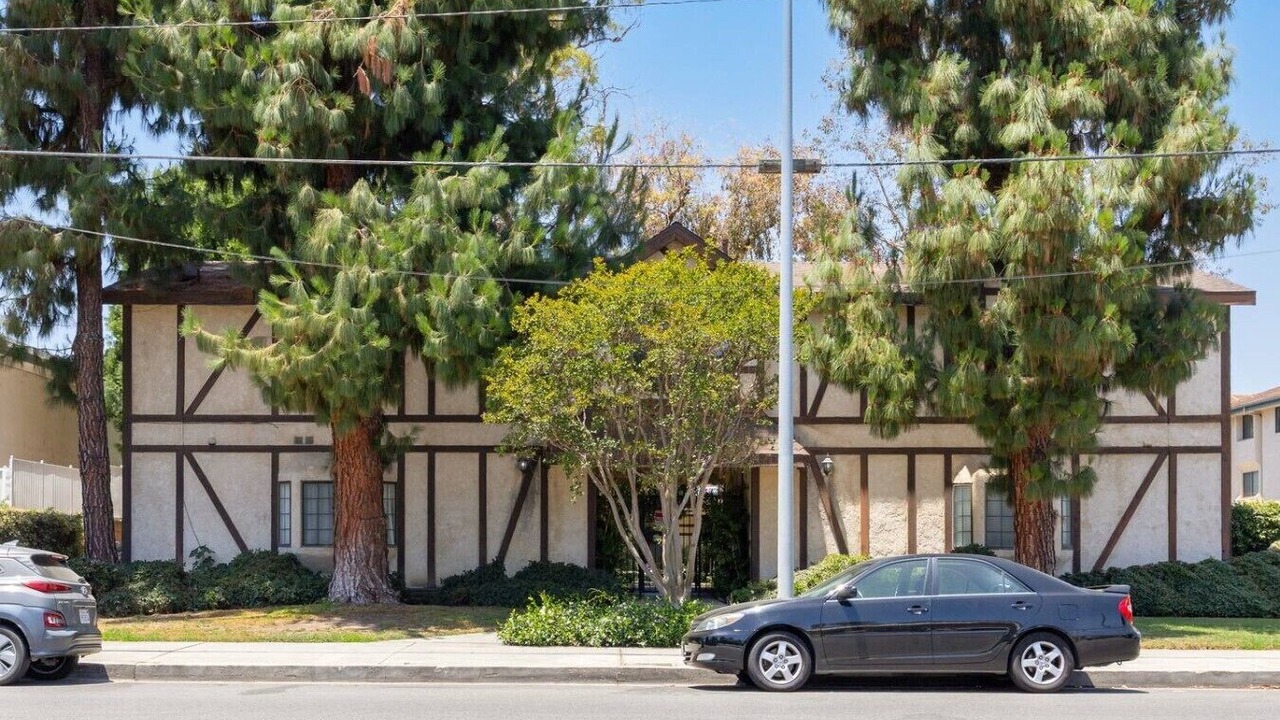 Photo of Others in West Hills