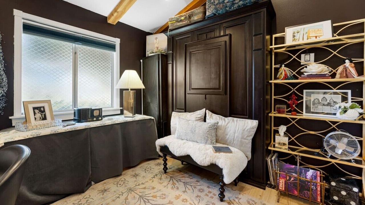 Photo of Bedroom in West Hills