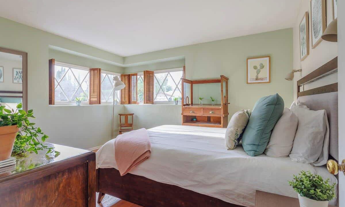 Photo of Bedroom in Van Nuys