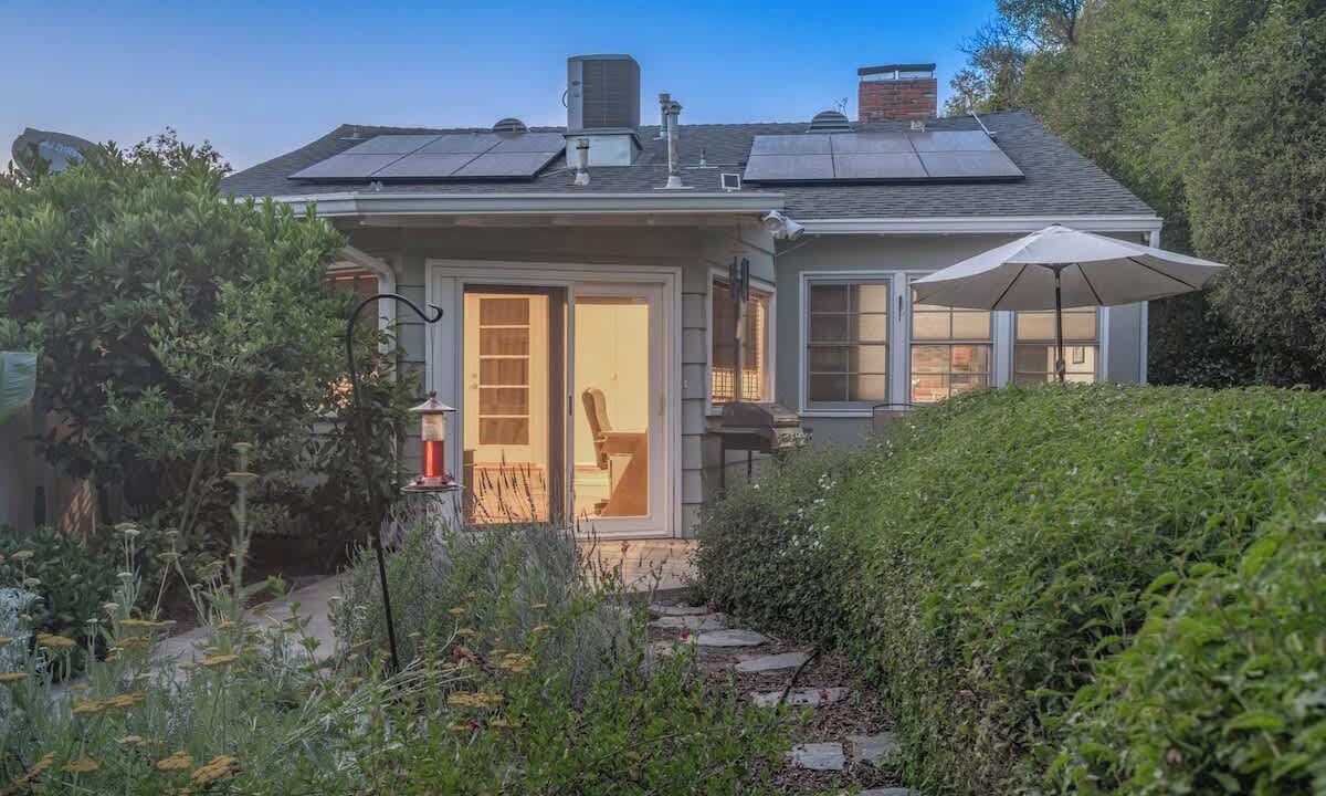 Photo of Outdoor in Van Nuys