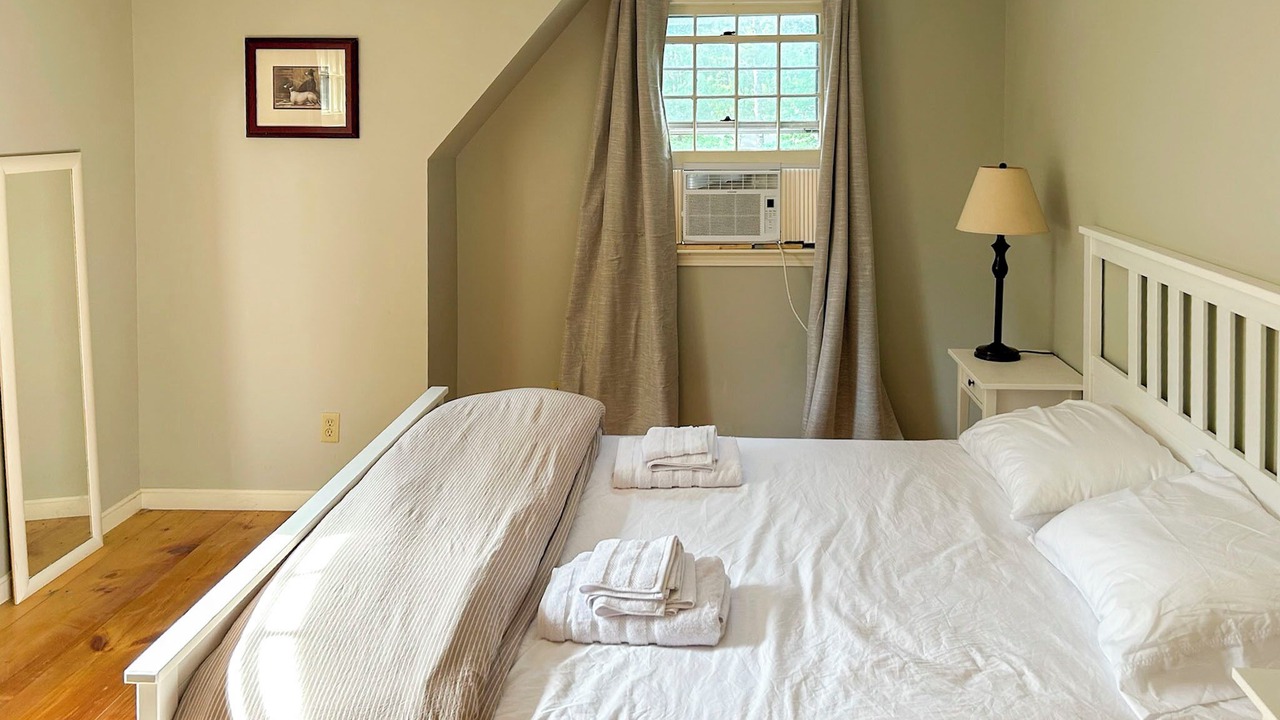 Photo of Bedroom in South Orleans