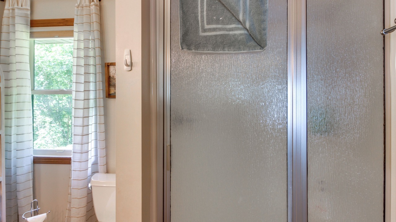 Photo of Bathroom in Aitkin