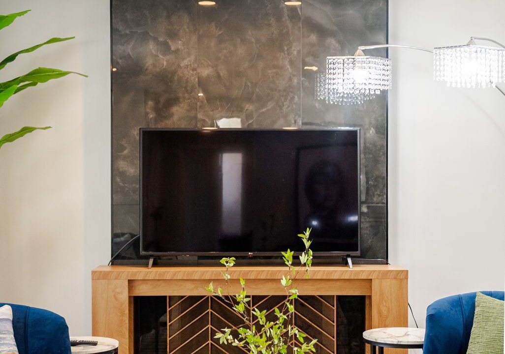 Photo of Livingroom in Toluca Lake