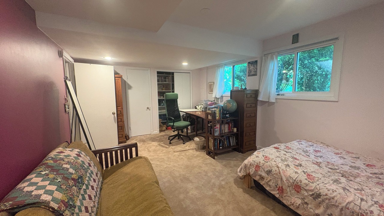 Photo of Bedroom in North Bethesda